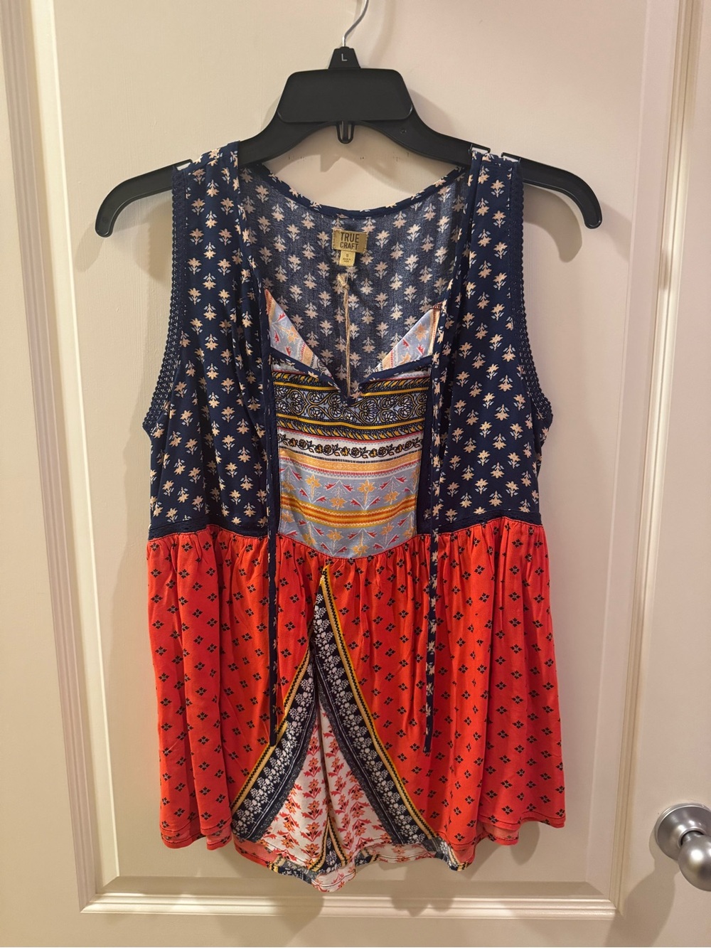 Women’s Pattern Tank Top NWT